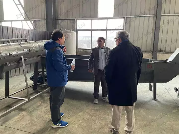 Nepalese customers visited Shuliy PET bottle recycling machine