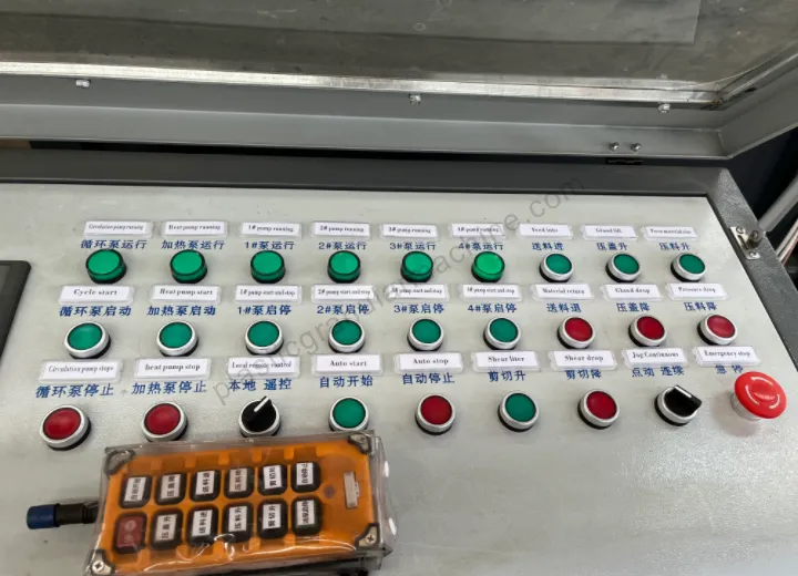 gantry shear operator panel with push-buttons and remote control