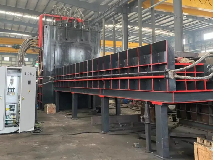 the heavy-duty base and frame structure of a complete hydraulic gantry shear
