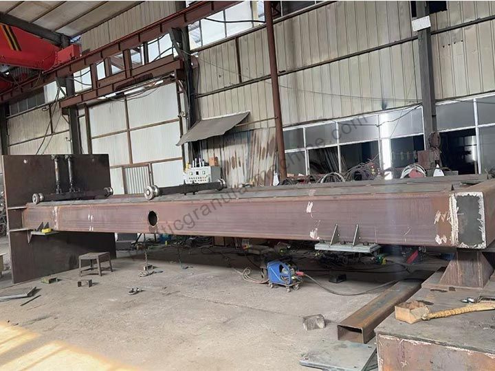 Production photo of the tire wire drawing machine in the factory